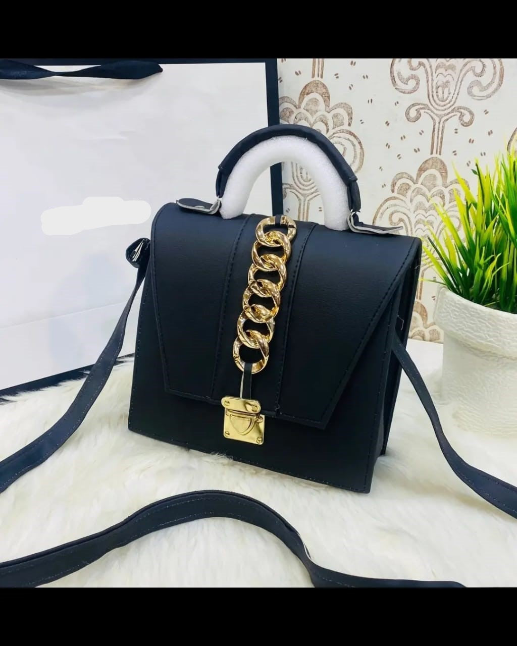 Ladies Leather & Gold Fashion Bag