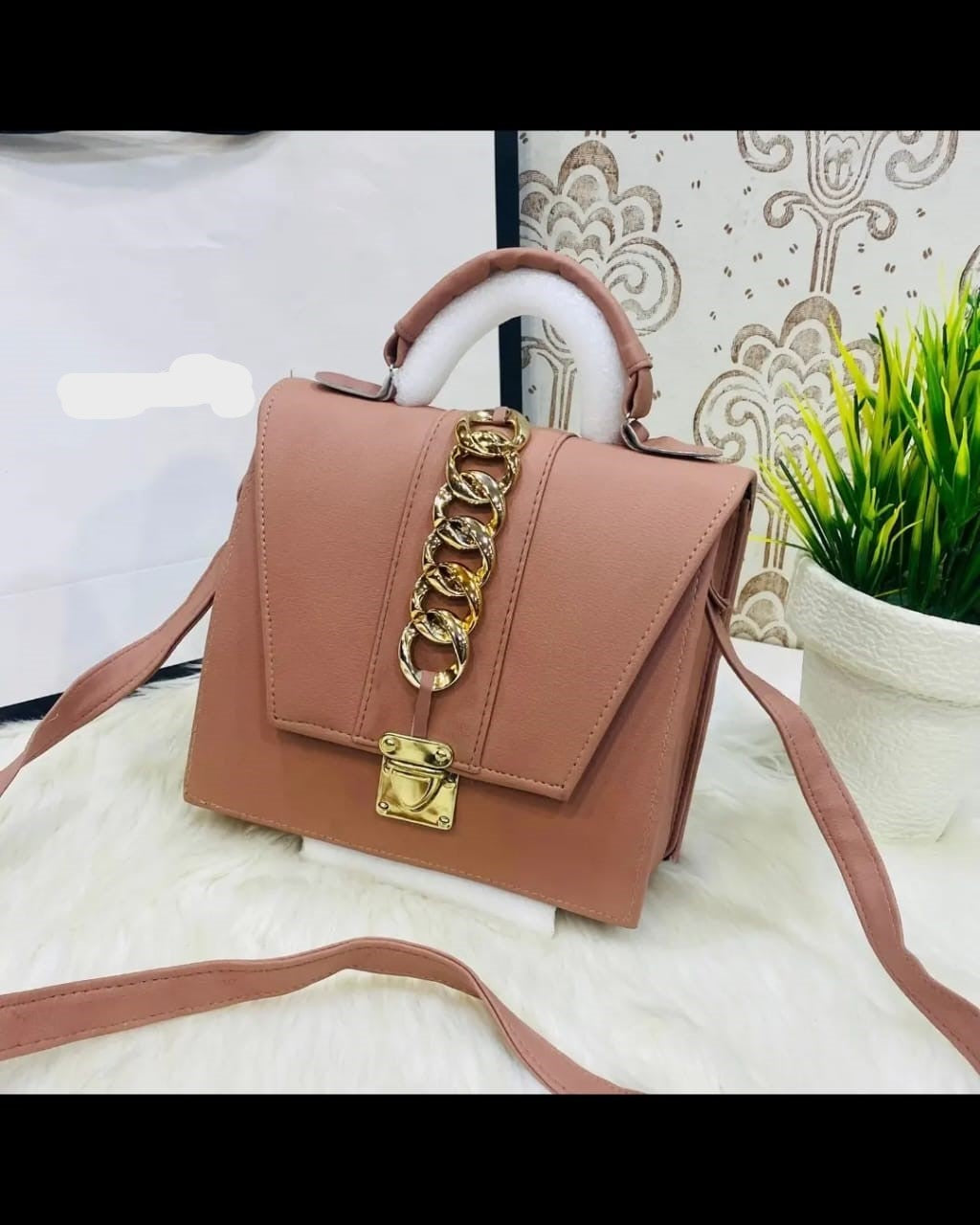 Ladies Leather & Gold Fashion Bag